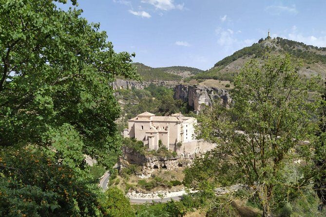 Guided tour: Cuenca + Cathedral - Inside the Cathedral of Cuenca: stained glass, chapels, and that cloister view