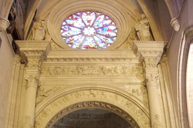 Guided Tour - Medieval Basin + Monuments - Who should book this tour, and who might not