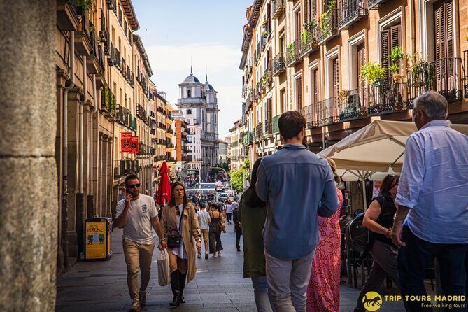Guided Tour of Madrid of the Austrias and the Historic Center - Puerta del Sol to Plaza Mayor: The Austrias Story Starts