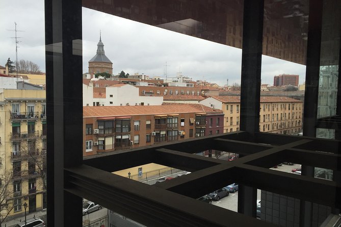 Guided tour of the Reina Sofia Museum in Madrid, entrance fees and pick up at the hotel. - What your two hours look like inside Reina Sofía