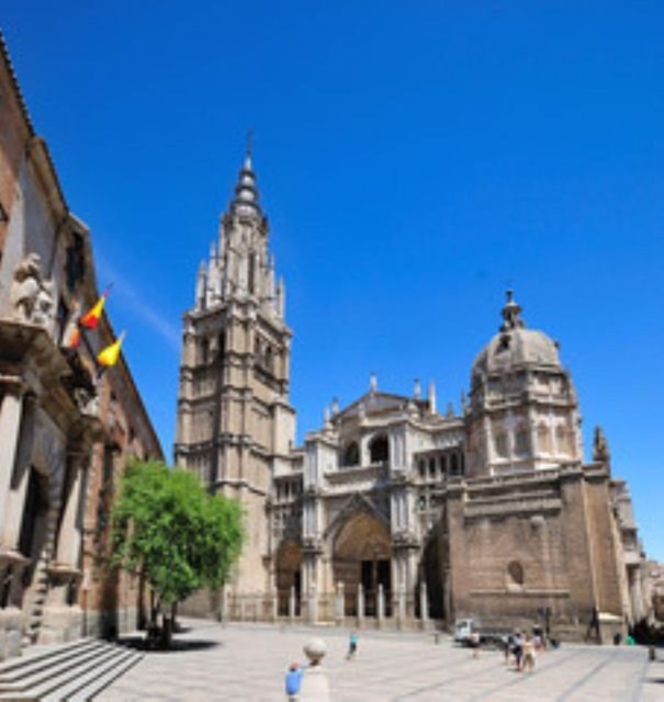 Guided tour of the Toledo Cathedral (Input no included) - Chapter Room Frescos: The Final Art Hit
