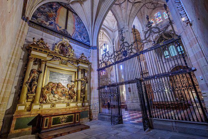 Guided visit "Meet the Lady of the Cathedrals" / Guided Visit to Cathedral - Why This 60-Minute Cathedral Tour Feels Worth It
