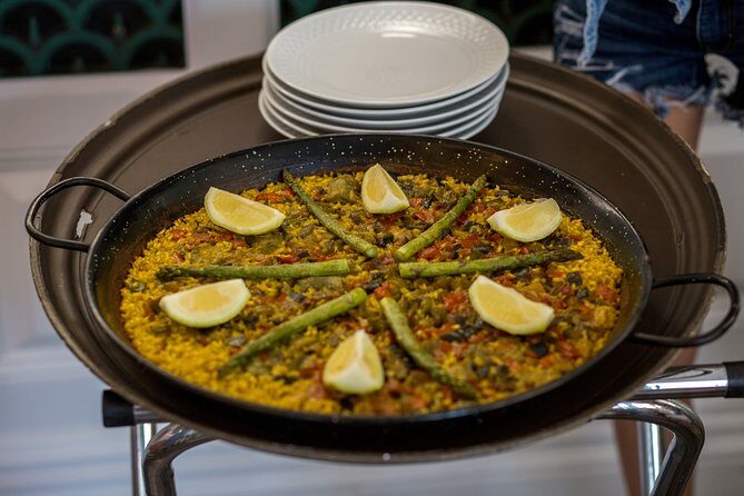 Half-Day Small Group VIP Culinary Tour in Madrid - Plaza de Oriente: First Stories and First Bites Near the Square