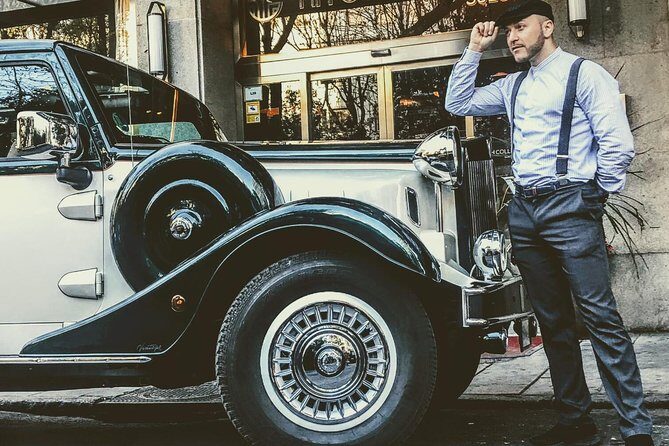 Historic and Modern Madrid by Classic Car Private Tour - Museum vibes in Salamanca, plus a stop at Lázaro Galdiano