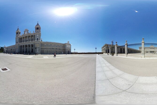 Historic Madrid Virtual Reality Experience with an Official Guide - Royal Palace area: history you can feel in the stones