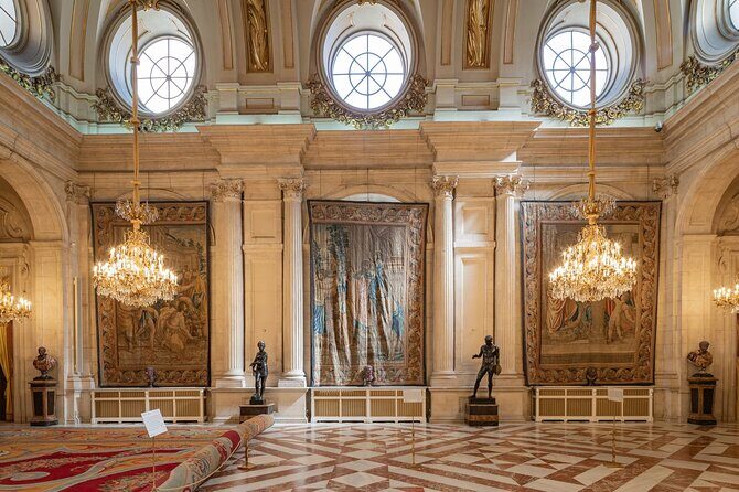 Historical Visit to the Royal Palace Madrid - Stop inside the Royal Palace: grandeur you can actually understand