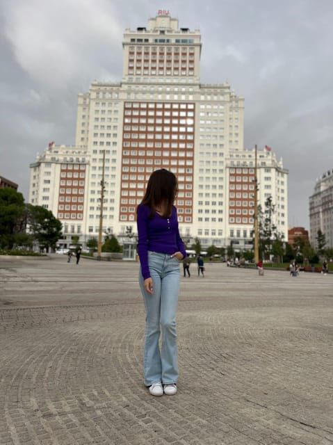 InstaSpots: tour of the most photographable spots in Madrid - Palacio Madrid: Details You Can Actually Photograph