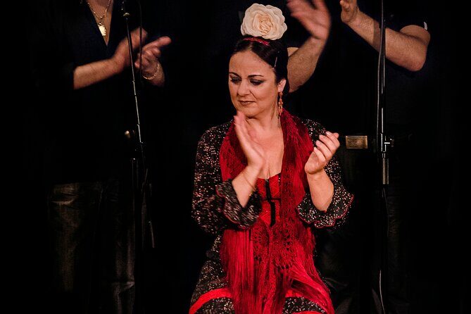 Las Carboneras Tablao Flamenco with Drink - Key Points at a Glance