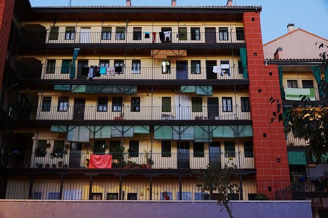 Lavapiés: The most multicultural neighbourhood of Madrid, Private Walking Tour - Price, timing, and logistics that actually matter