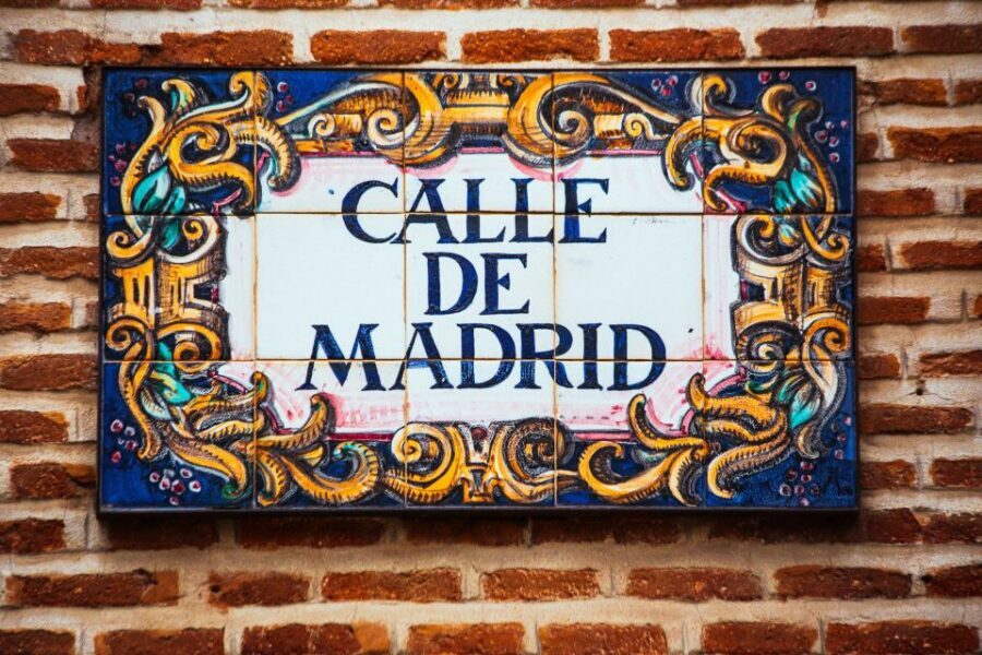 Madrid: 1.5-Hour Private Kick-Start Tour with a Local - Price and Value: What $66 Per Person Buys You