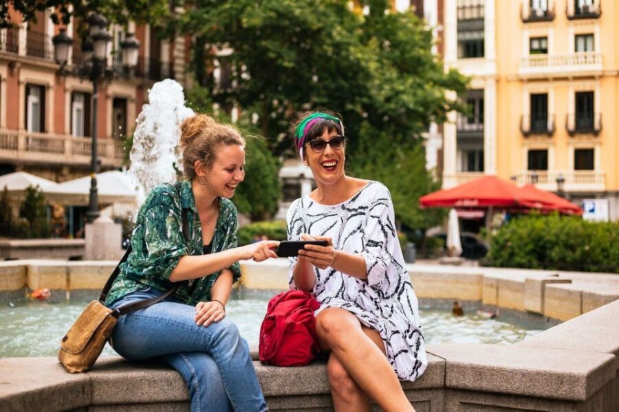 Madrid: 1.5-Hour Private Kick-Start Tour with a Local - Meeting at Metro Opera: Get Your Start Right