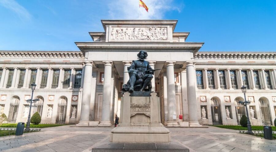 Madrid: 2-Hour City Highlights Guided Walking Tour - Key things I’d bet on before you go