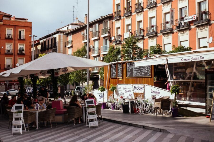 Madrid: 2-Hour Private City Tour Off the Beaten Track - Street Art and Architecture: The Details You Can Actually Spot
