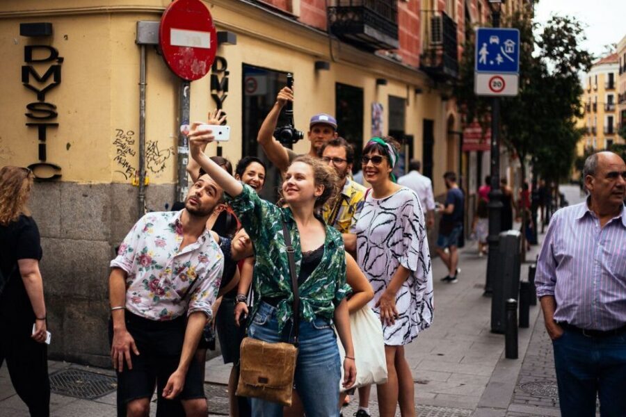 Madrid: 2-Hour Private City Tour Off the Beaten Track - Beer, Surprise Tapas, and Local Stories That Stick