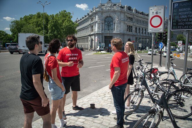 Madrid: 3 hour Guided Highlights Bike Tour with Optional Tapas - The human factor: what makes guides like Gabriel, Juan Fe, David, and Pedro matter