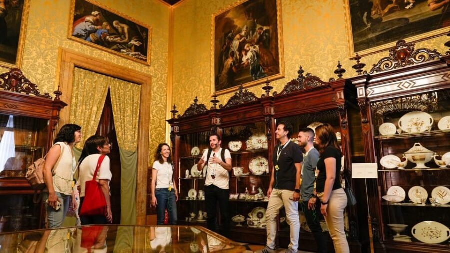 Madrid: 4-Hour Bus Tour with Royal Palace Admission - Puerta de Toledo, Almudena Cathedral, and Paseo del Prado: the route’s “why this exists” stops