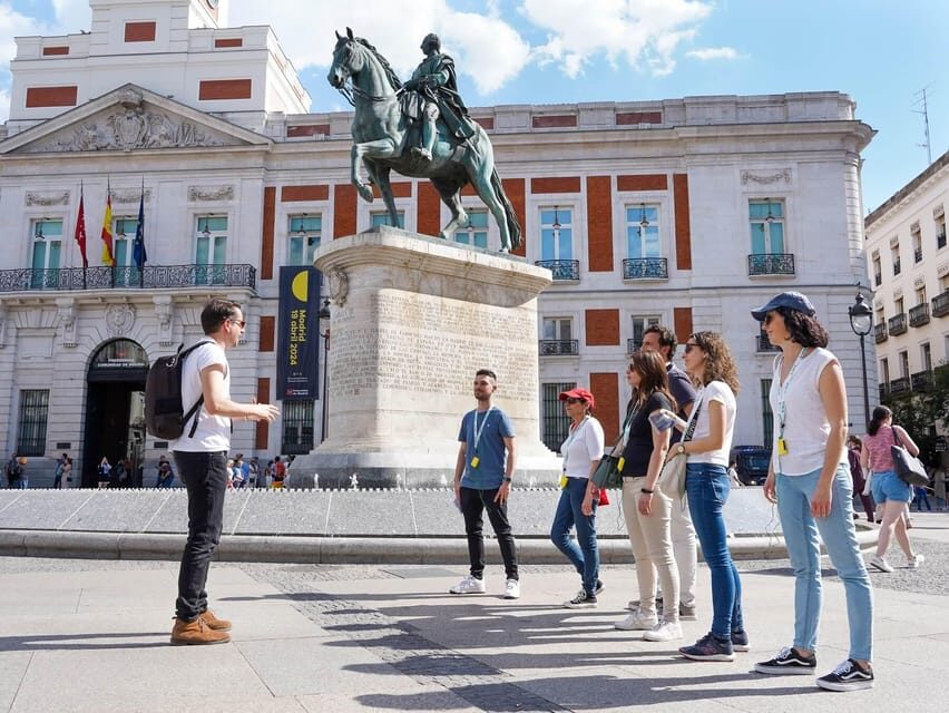 Madrid: 4-Hour Bus Tour with Royal Palace Admission - Royal Armory free time: using your 20 minutes well