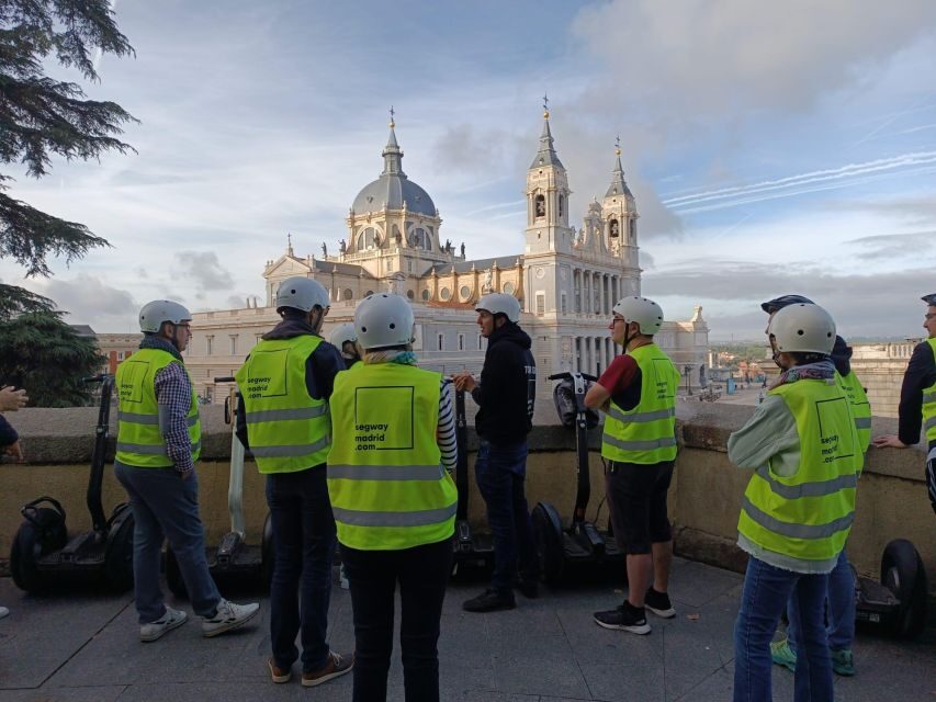 Madrid: All Madrid Guided Segway Tour - Las Letras Quarter and CaixaForum: old Madrid writers meet modern architecture