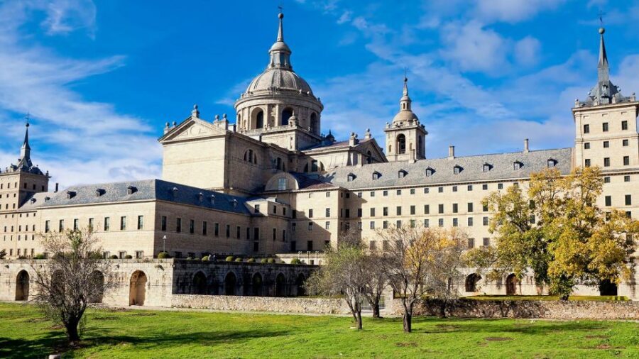 Madrid Audioguide - TravelMate app for your smartphone - Building your Madrid route: 84 audio stops, one smart way to use them