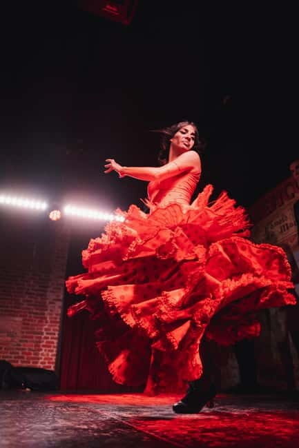 Madrid: Authentic Flamenco at Flamenco de Leones with drink - What the flamenco show is really like in this venue