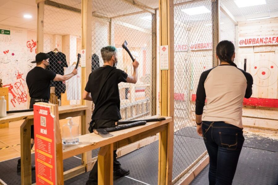 Madrid: Axe Throwing Challenge - Price and value: is $24 per person worth it?