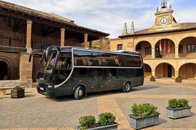 Madrid Barajas Airport Private Transfer To Madrid City - The car experience: air-conditioning and luggage rules