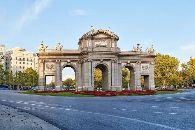 Madrid Big Bus Night Tour - Open-top bus reality check: photos, sightlines, and comfort