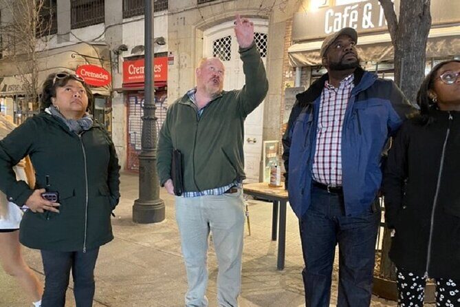 Madrid by Night Small Group Tour: Stories, Sights and Tapas Bites - The smartest part: how the first bar inclusion works