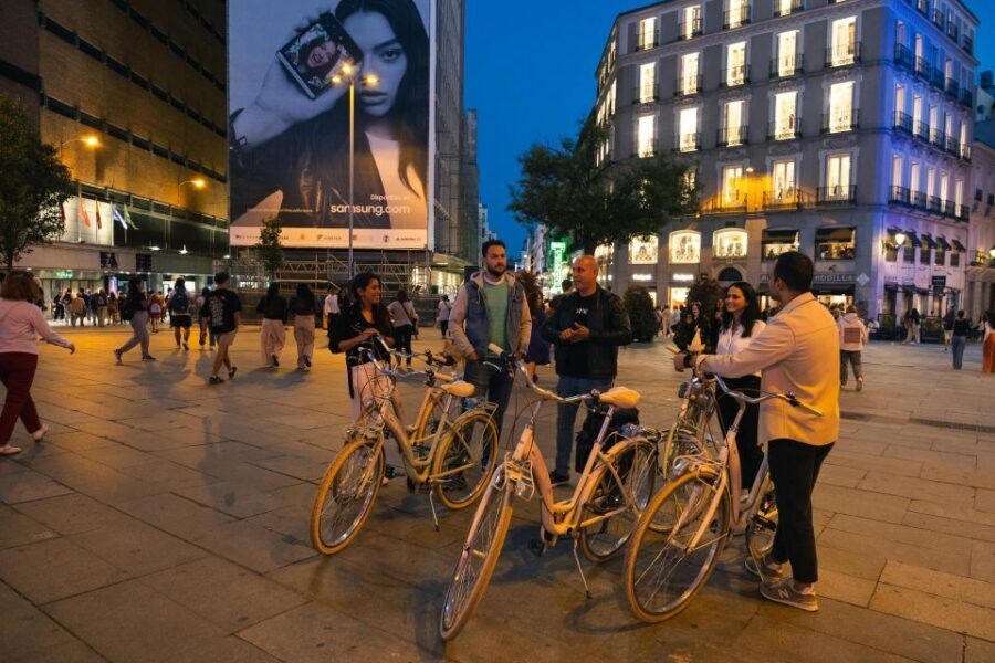 Madrid by Night: Vintage Bike Tour Highlights/Optional Tapas - Key Tour Highlights Worth Planning For