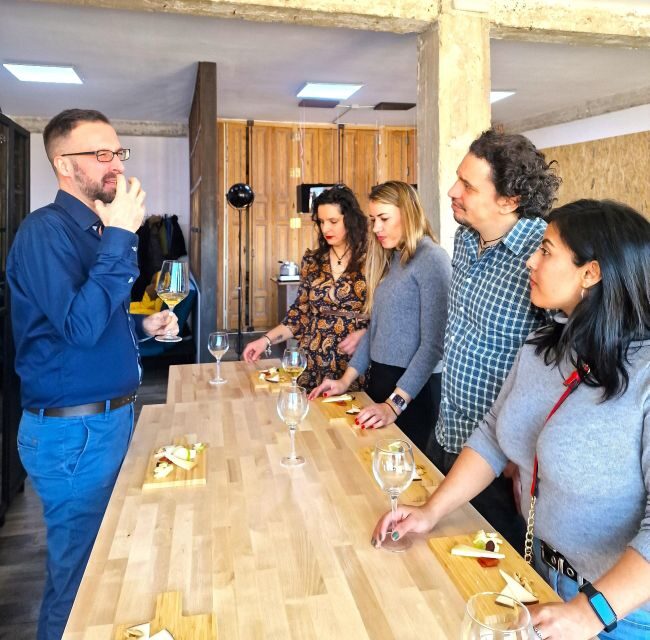 Madrid: cheese tasting with wine pairing. - The “Small Group” Advantage in Plain Terms