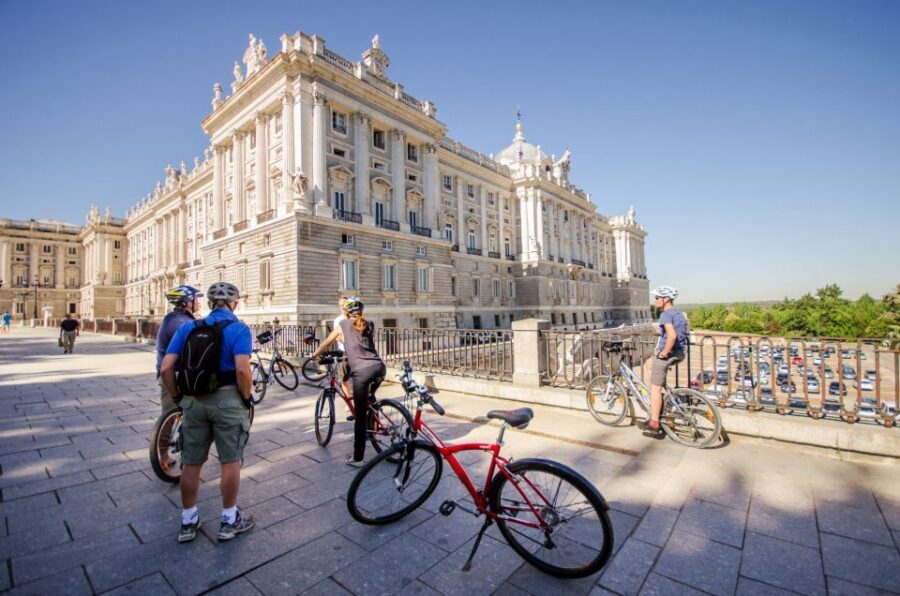 Madrid City Guided Bike/E-Bike Tour for Small Groups - Start at Plaza de España: Bikes, Helmets, and Quick Setup