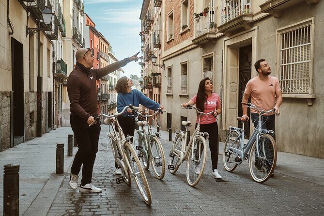 Madrid: City Highlights Guided Vintage Bike Tour - Price and Value: Why $33.88 Can Be a Smart First-Day Move