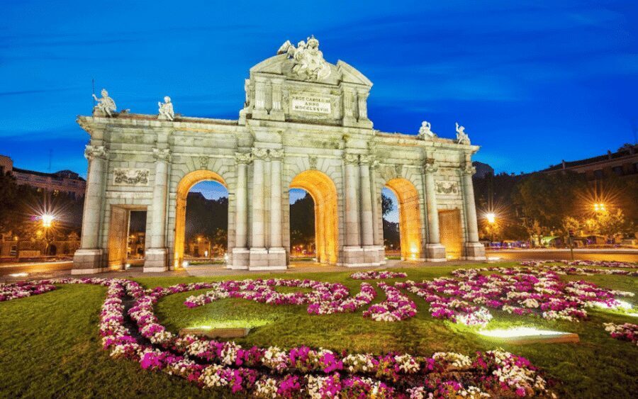 Madrid: Discover the Magic of This City by Tuk Tuk - Royal Palace stop: Baroque grandeur and the monarchy-era setting