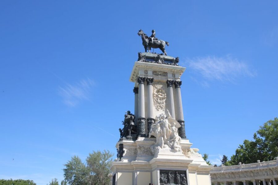 Madrid: El Retiro Park Self-Guided Audio Tour - Key things to know before you go