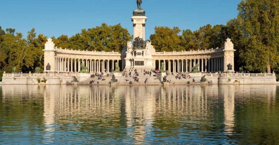 Madrid: El Retiro Park Self-Guided Audio Tour - The pacing: how a self-guided route changes the way you experience Retiro