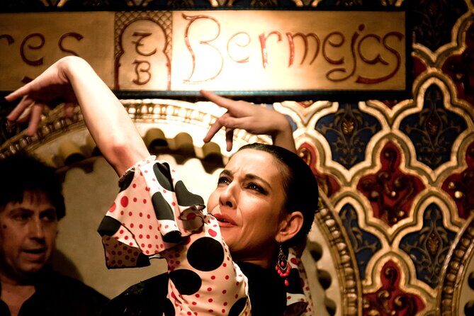 Madrid: Flamenco Show with Tapas or Drink in Tablao Las Tablas - Seats and sightlines: avoid the common view mistakes