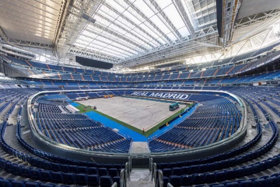 Madrid: Guided Tour of Bernabéu Stadium - Meeting Point: Find the Guide at Paseo de la Castellana