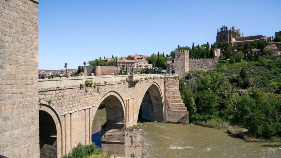 Madrid: Guided Tour of Toledo with Cathedral Visit - Key points worth knowing before you go