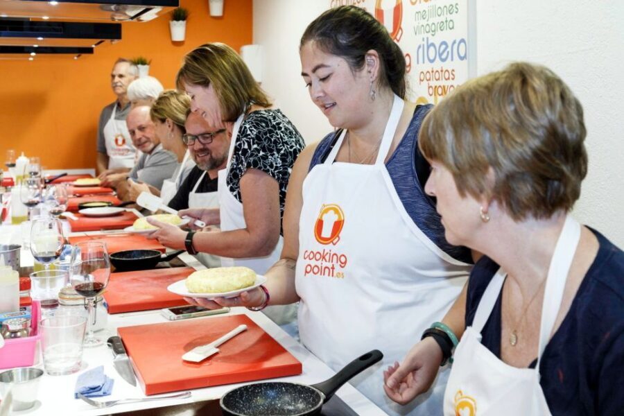 Madrid: Half-Day Spanish Cooking Class - Paella-Market Morning or Tapas-Evening Class in Madrid