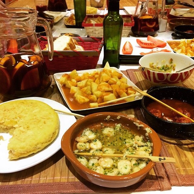 Madrid: Half-Day Spanish Cooking Class - Paella Class with Market Shopping: where ingredients matter
