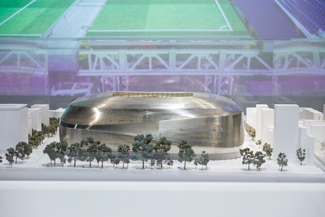 Madrid Highlights Tour with Santiago Bernabeu Stadium Entrance - Why the Bernabéu museum experience hits differently