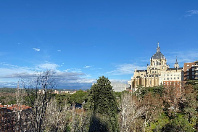 Madrid Historic with an architect : Arabs, Austrias and Bourbons - The Arab Wall Remains: A Real 9th-Century Slice of Madrid