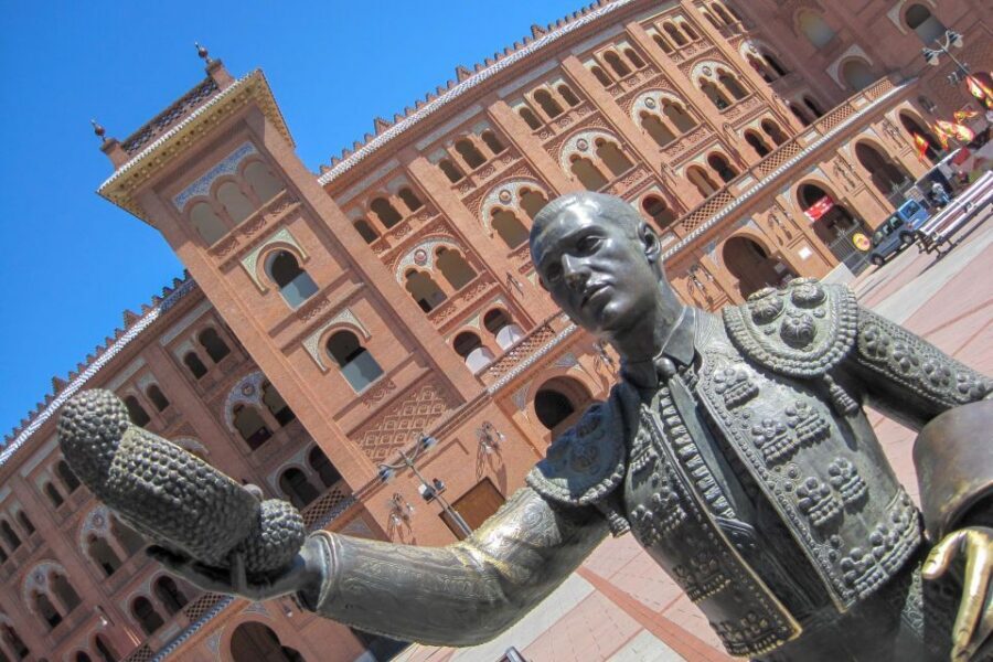 Madrid: Las Ventas Bullring Tour with Audio Guide - Tickets, time, and getting there from La Ventas station
