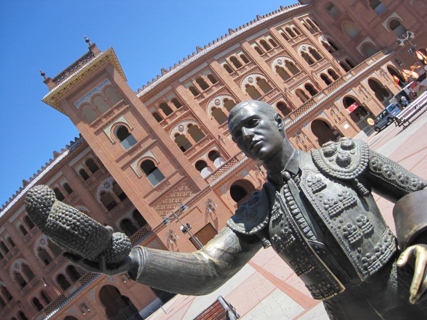 Madrid: Las Ventas Bullring VIP Private Guided Tour - Bullfighting Museum inside Patio de Caballos: Goya, Manolete, and the stories behind the objects