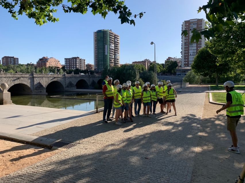 Madrid: Madrid Rio Park Segway Private Tour - Why Madrid Río by Segway Feels Like a City Escape