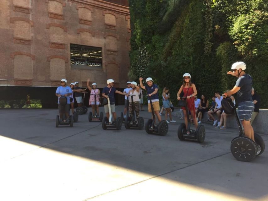 Madrid: Madrid Rio Park Segway Private Tour - Leisure Areas, the Former Slaughterhouse Area, and River Beach Spots
