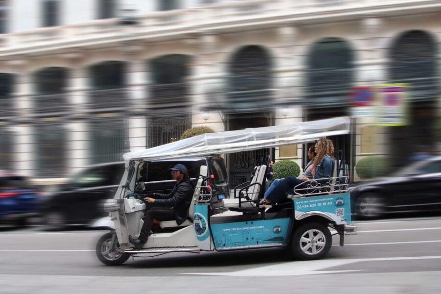 Madrid: Make your own 60 minutes tuk tuk tour - Key takeaways before you book