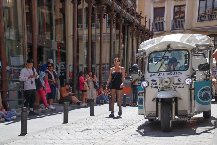 Madrid: Make your own 60 minutes tuk tuk tour - Your Stop List: How to Build a Route That Actually Fits 60 Minutes