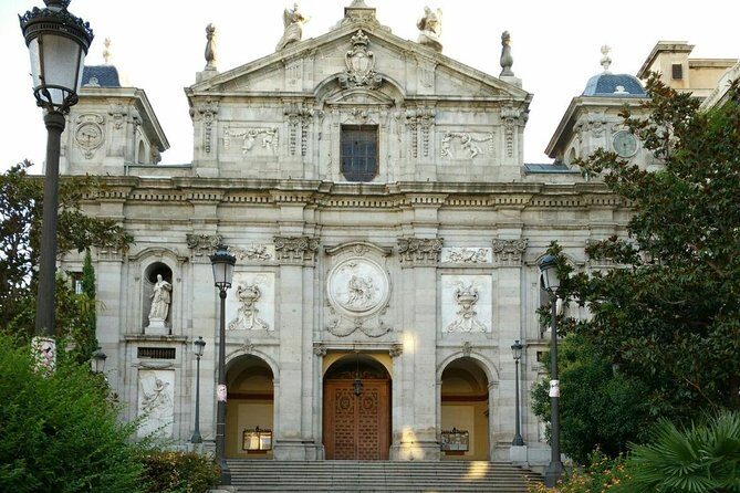 Madrid off the Beaten Path: Private Walking Tour (Customizable) - Pickup, transport, and what you are actually responsible for