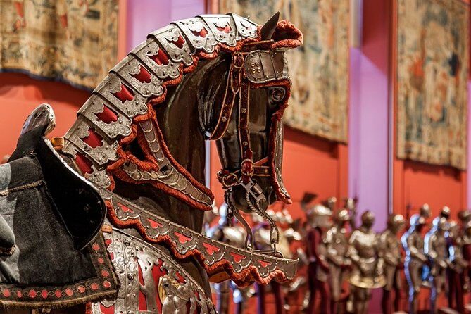 Madrid Old Town & Royal Palace Walking Tour Skip the Line Ticket - Inside the Royal Palace: how the guided time works